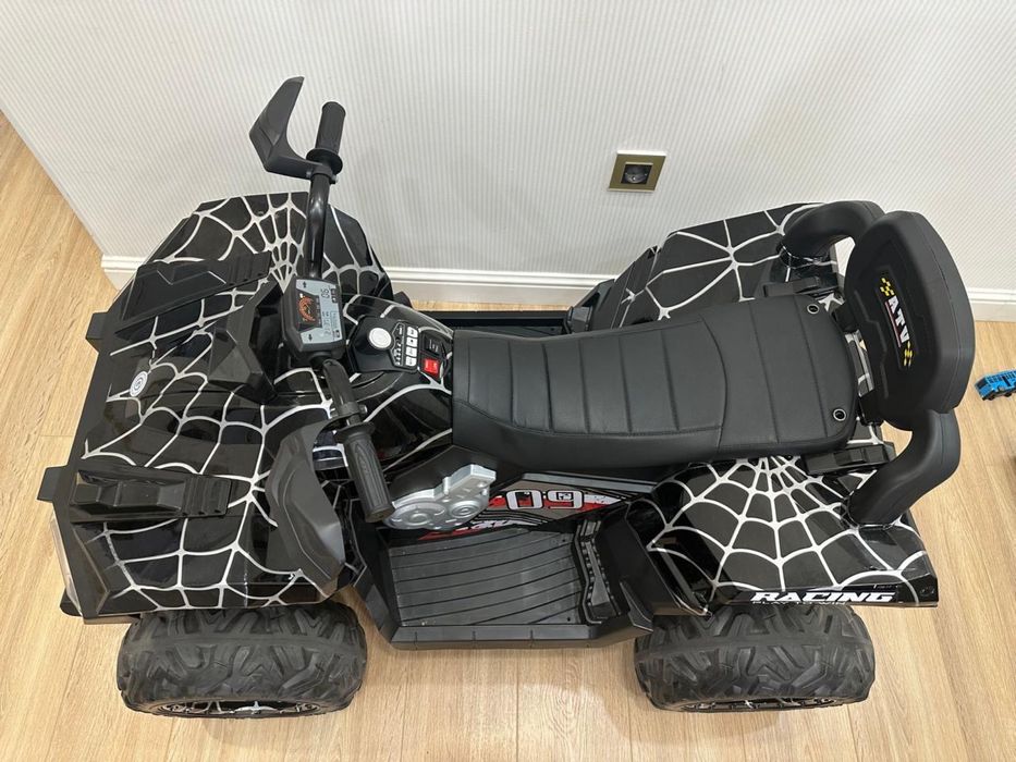 Продаётся детский электроквадроцикл