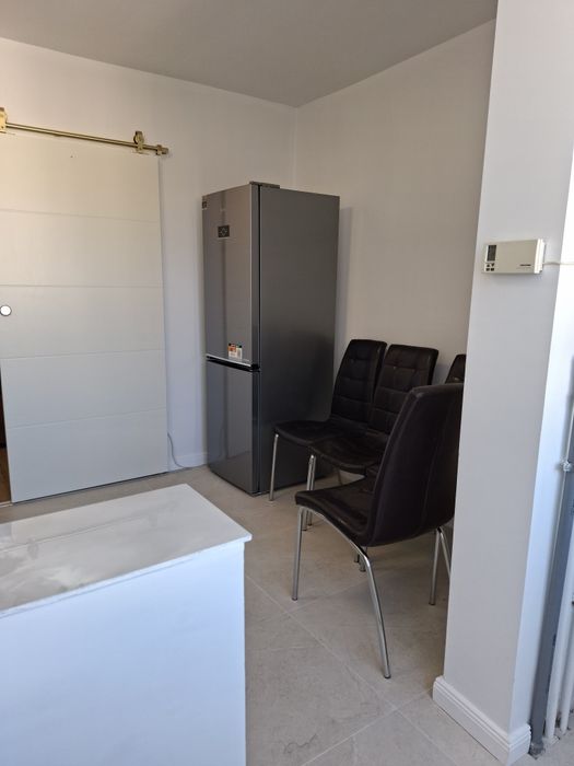 Apartament 2 camere zona Piata Marasti