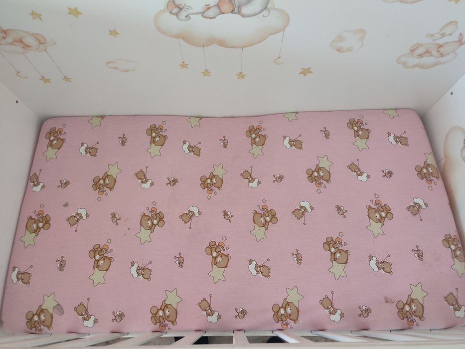 Продам детскую кроватку