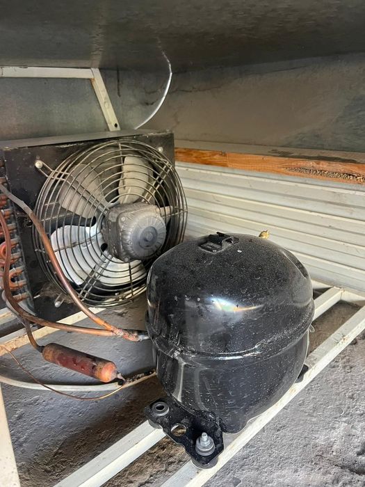 Продам ветриный халодильники