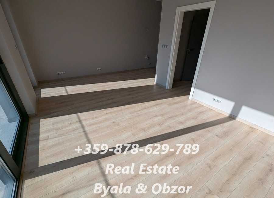 Продава се Едностаен апартамент в Обзор - 45 кв.м за 896 €/кв.м - Снимка #3