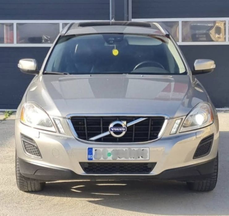 Vând Volvo xc60, an 2012