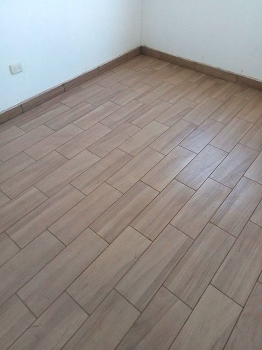 Laminat va kafel terish xizmati. Kafel faqat polga