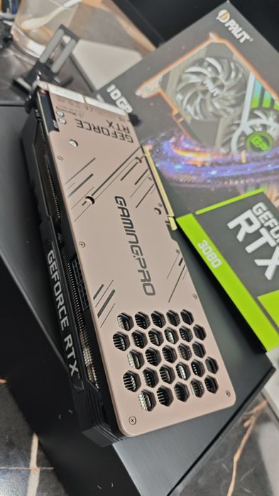 Продам видеокарта GeForce RTX 3080