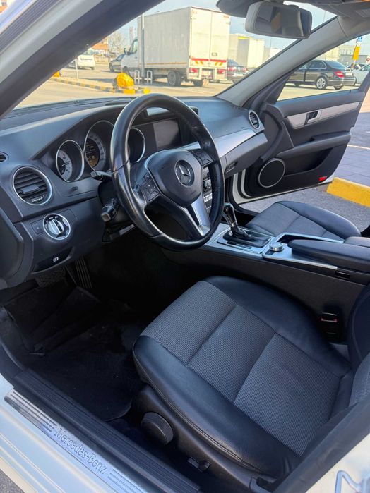 Mercedes-Benz C 250, AMG 204 Cp 2012, Automata, Distributie Schimbata