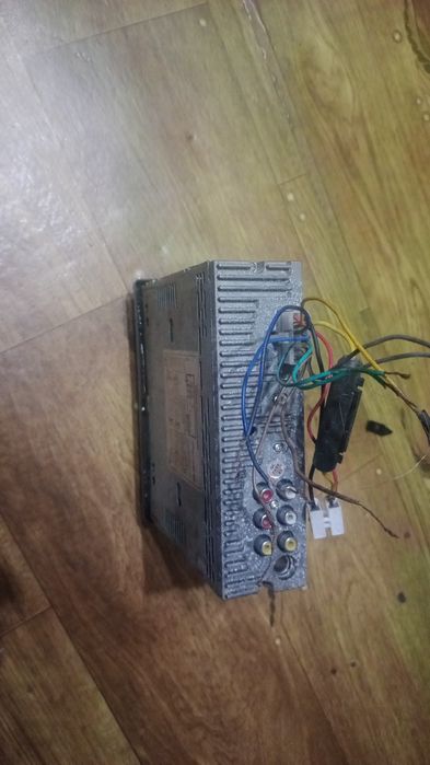 Продам магнитолу пионер