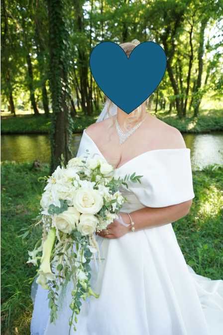 Rochie mireasa deosebita