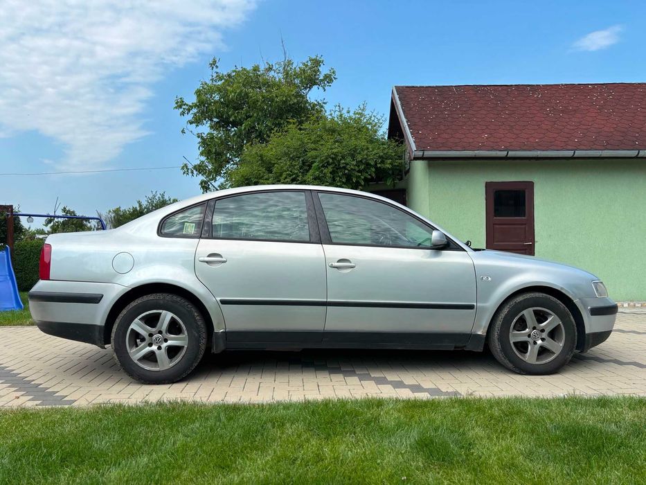 VOLKSWAGEN Passat 2000 — imagine 2