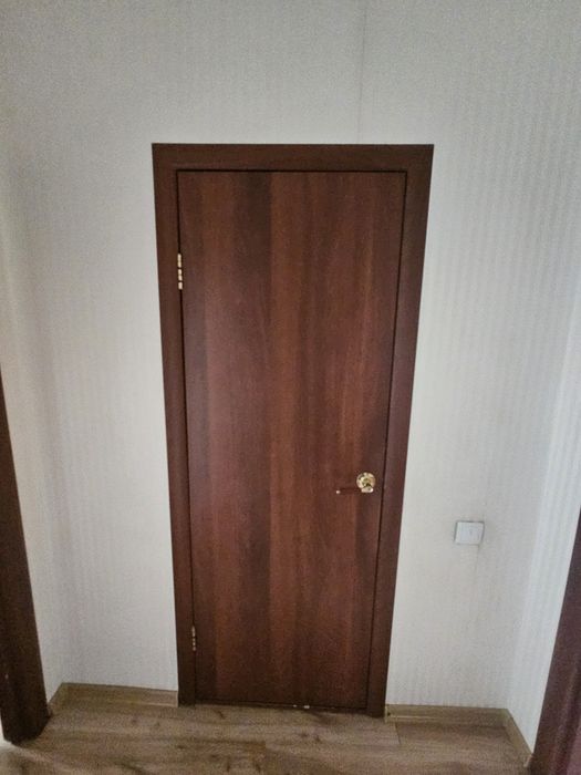 Межкомнатные двери б/у – 6 шт.