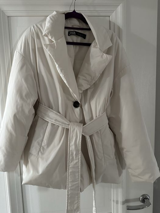 Продам осенние куртки