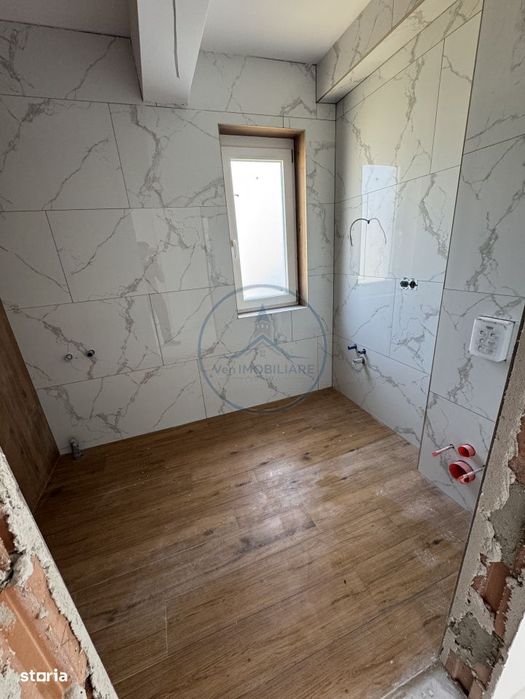 Apartament 3 camere / 2 bai / etaj 3 / 95 mp / parcare + boxa / ZONA
