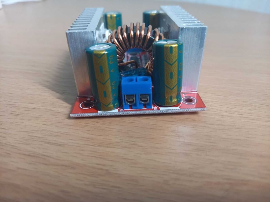 Регулируем повишаващ DC/DC преобразувател 150W и 400W до 60V, LED свет