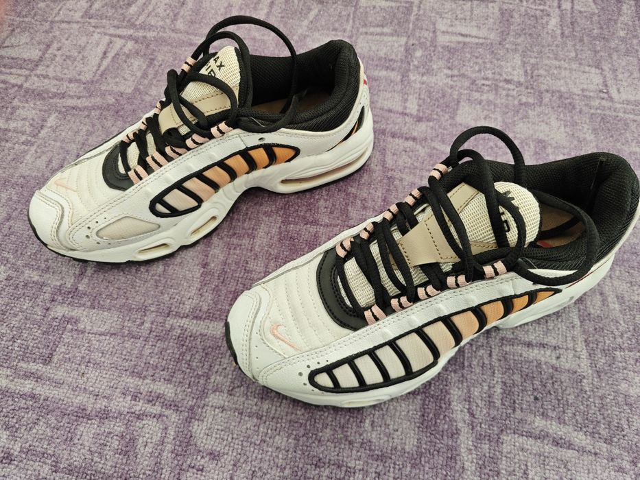 Унисекс Nike Air Max Tailwind 38 (Tiger Orange Fade)