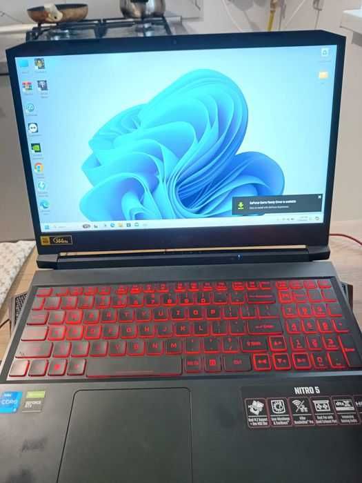 Vand laptop Acer Nitro 5
