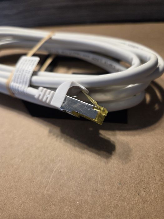 Access Point profesional/enterprise Extreme Networks AP4000-WW WiFi 6E 3.9Gbps – NOU complet