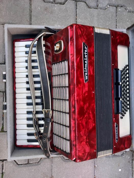 купувам акордеони