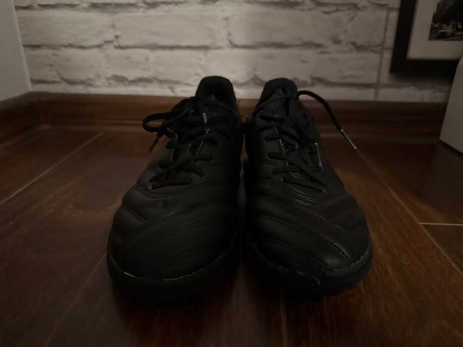 Ghete Fotbal din piele marimea 38