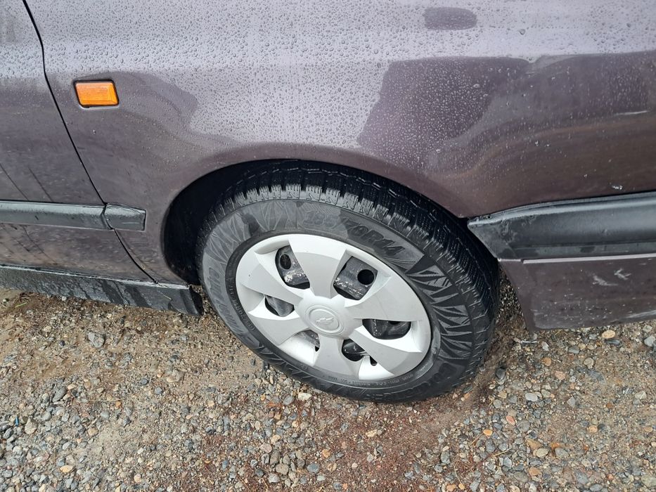 Гольф 3. 1.8 моно. Бағасы 900000тг.