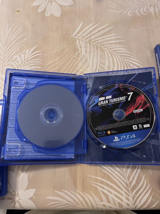 Gran Turismo 7 PS4 продам диск