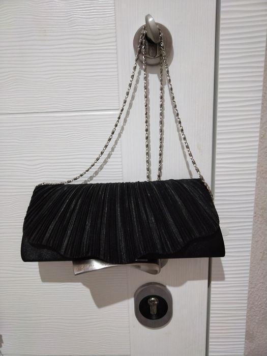 Продавам дамски чанти от 5-25 лв