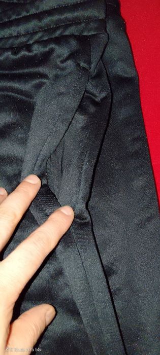 Pantaloni trening buzunare Crane