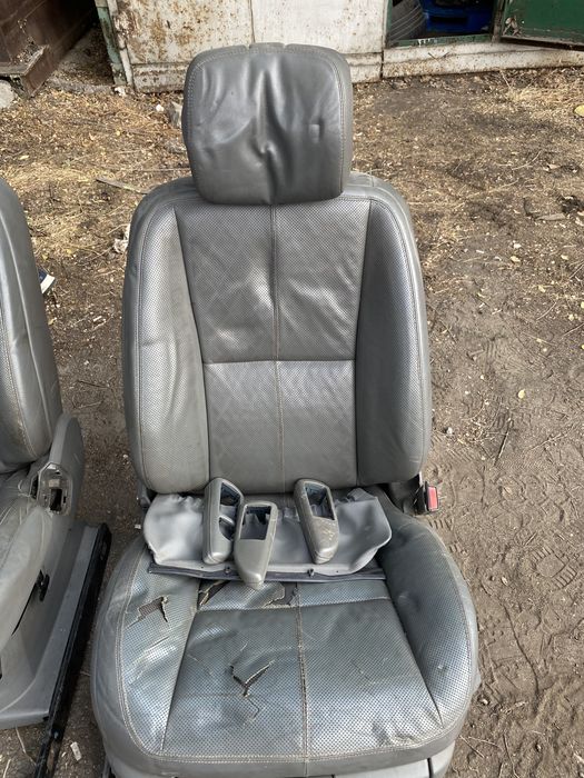 Продам салон от Mercedes-Benz S-Class W221.