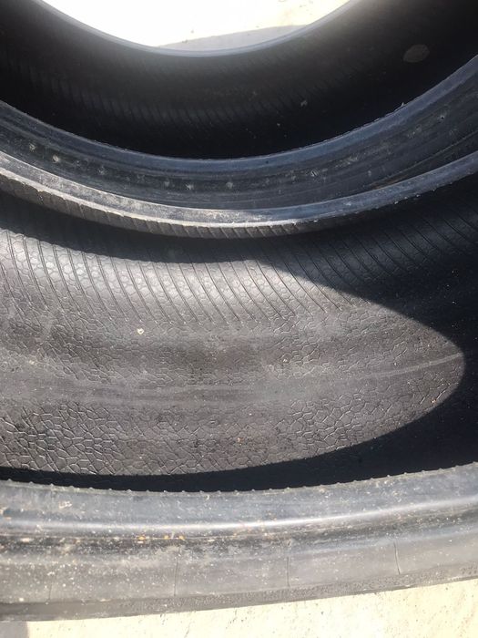 Авто шина балон.