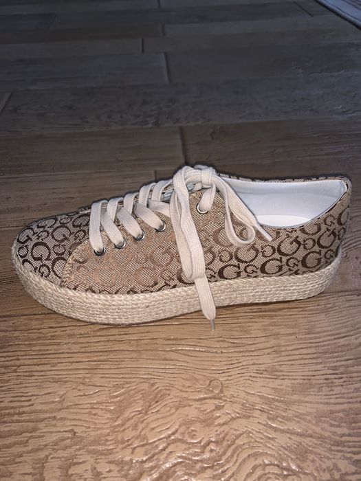 Pantofi Guess dama