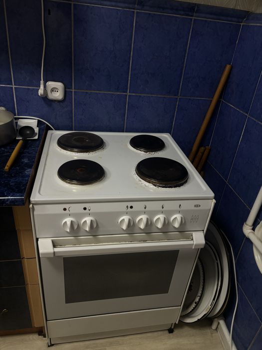 Продам плиту недорого