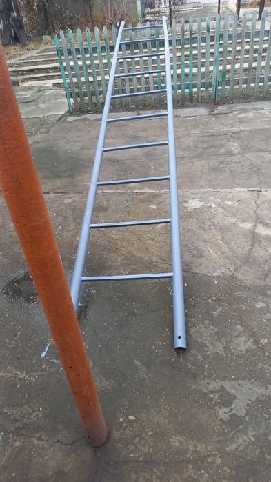 железная лестница