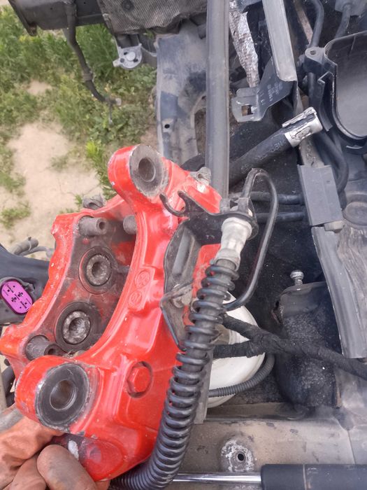 Спирачни апарати брембо