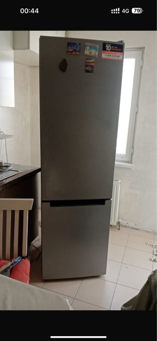 Холодильник срочно недорого