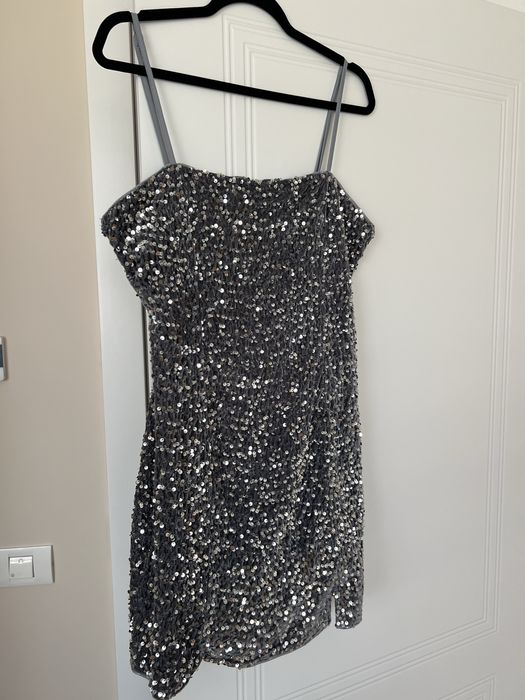 Rochie scurta cu paiete marimea XL