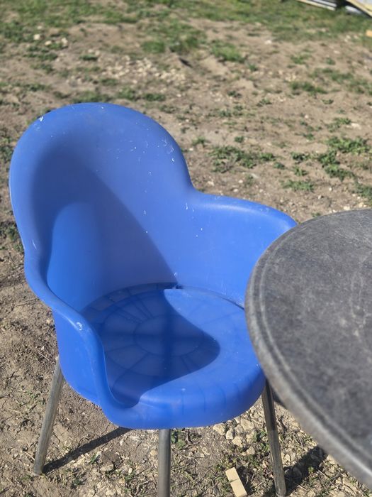 Маси от верзалит и водоустойчиви столове