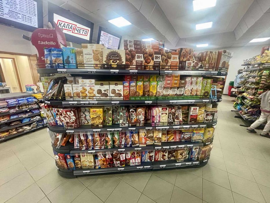 ПРОМОЦИЯ Островен стелаж за магазин (гондола), Търговско оборудване