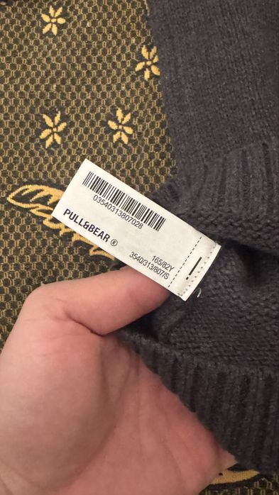Свитер новый Pull & Bear