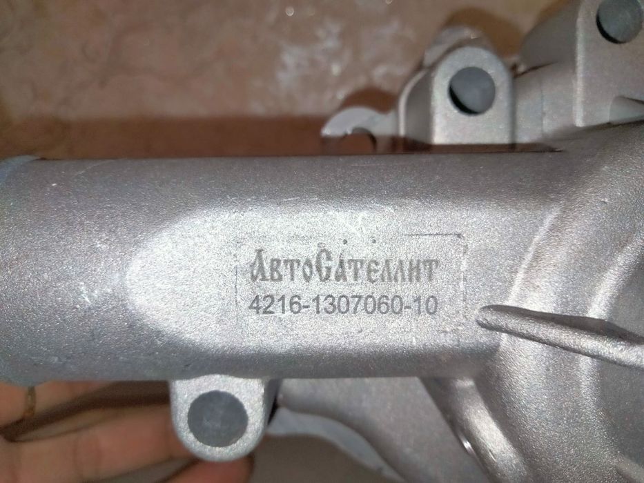 Насос водяной новый