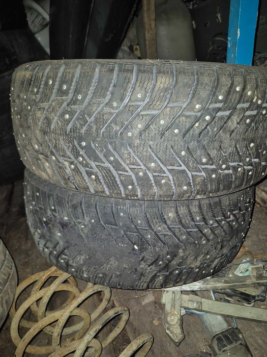 Зимняя шипованная R16