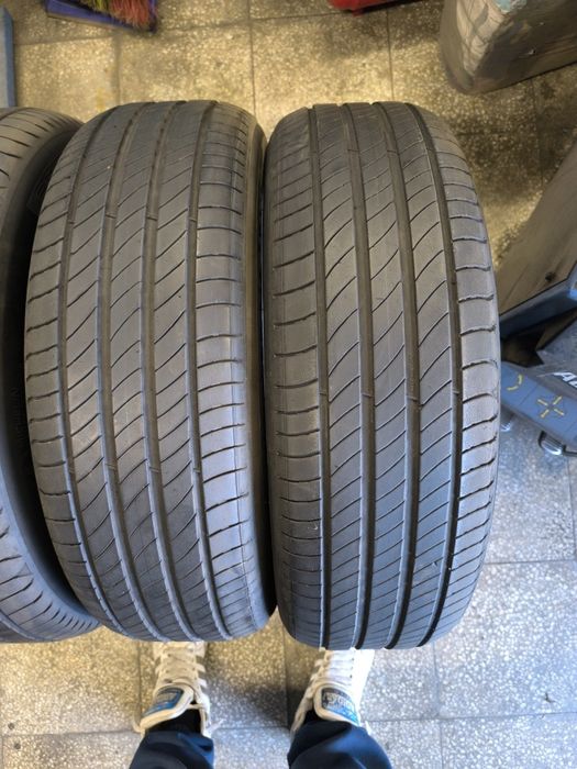 215 65 17 Michelin 4бр.