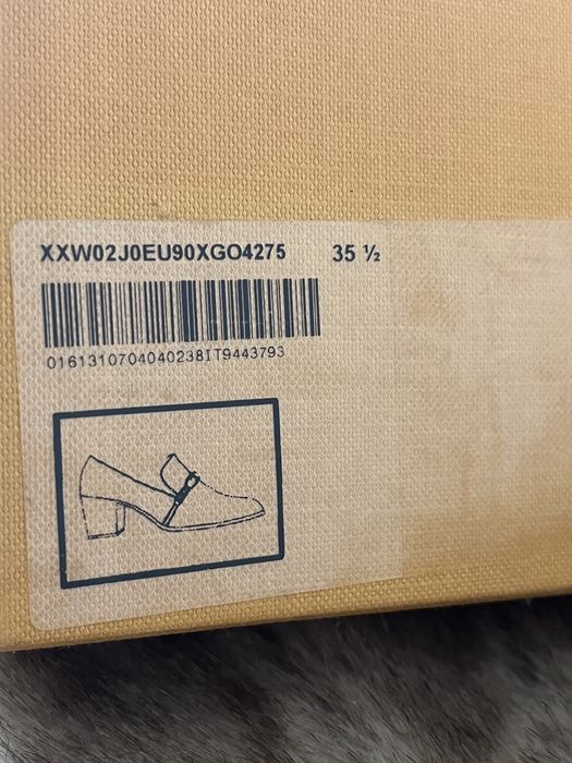 Mocasini Tod's, 100% piele, toc mediu, bej & negru