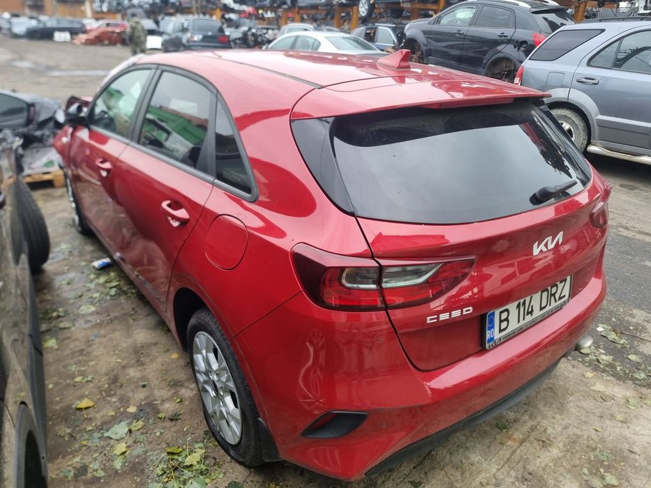 Dezmembrez Kia Ceed - 3 (facelift) (2021 - 2024), 1.5 t-gdi, manual, G4LH, wnj6