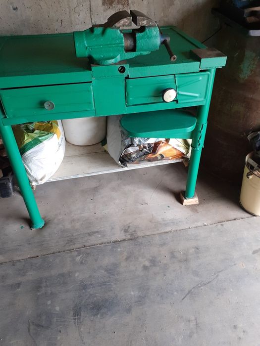 Дом и гаражное оборудован е