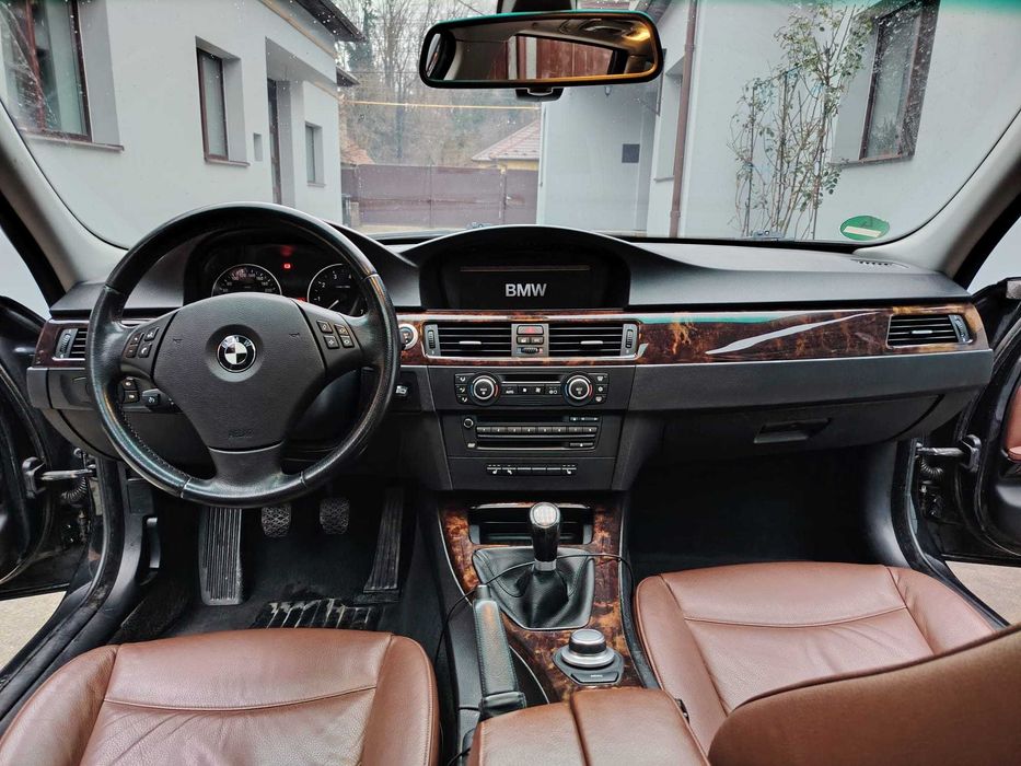 BMW 320i, 2.0, 150cp, 2007, 234000 km