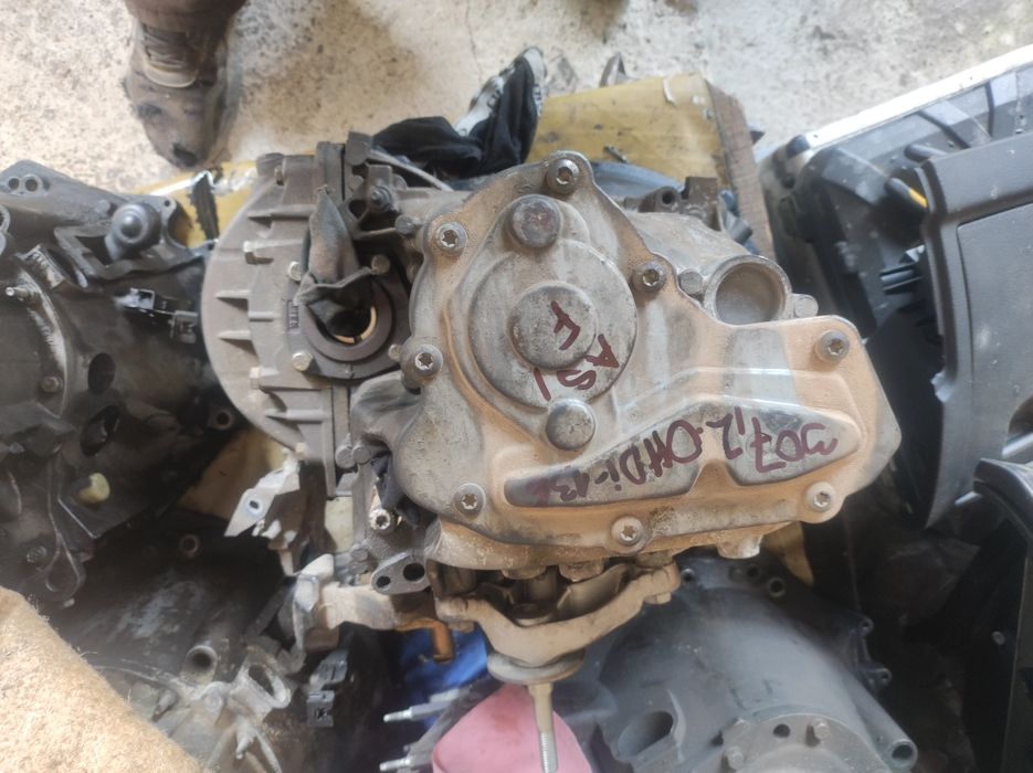 Скоростна кутия(шест  степена)за Пежо-307,2.0HDI-136к.с.