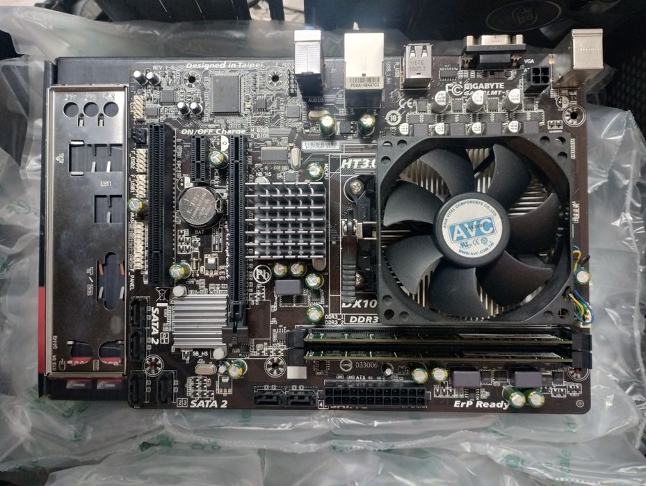 Kit FX 6300 si intel xeon e3 1230v2(i7 3770)