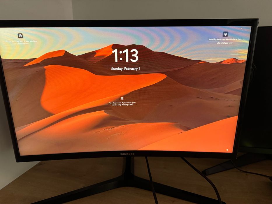 Unitate PC gaming + monitor