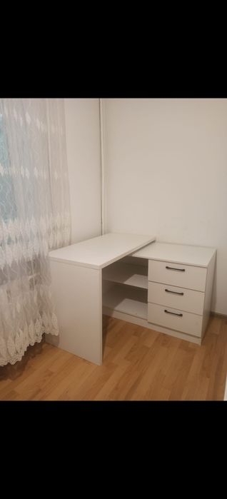 Мебель шкаф, кровать, стол
