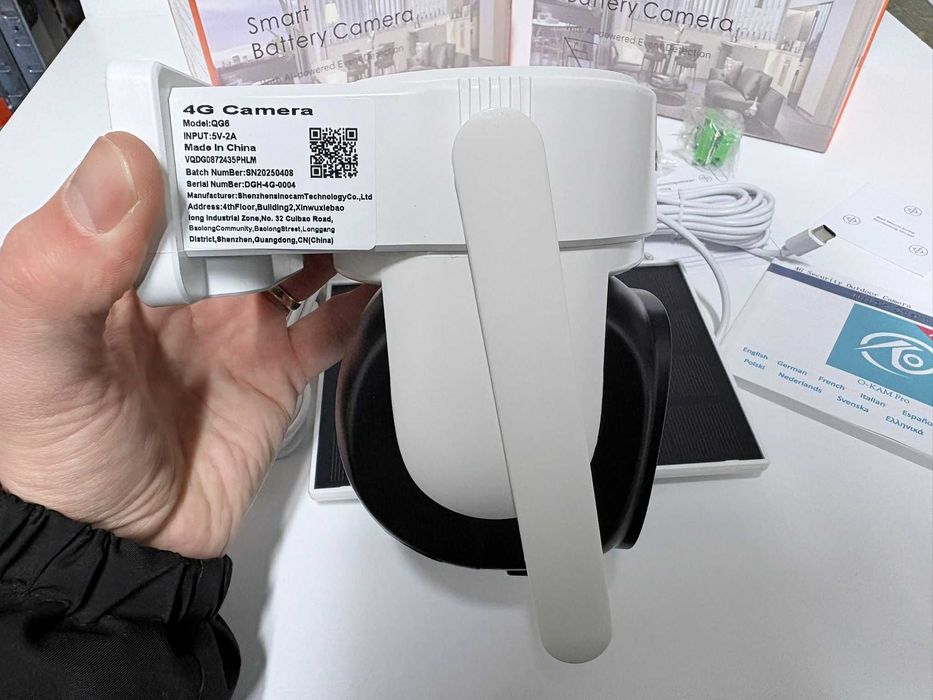 Camera Supraveghere 4G Panou solarZoom 10x Alarma Rezolutie 4K Sd-64Gb