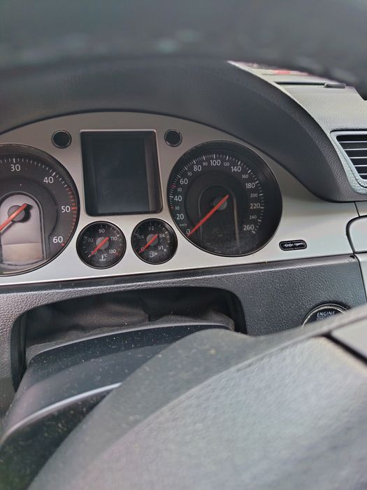 De vânzare 3000 euro  negociabil