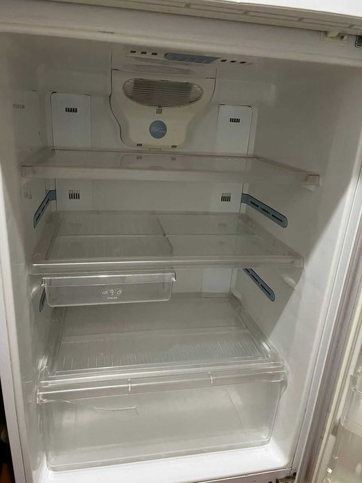 Холодильник Daewoo